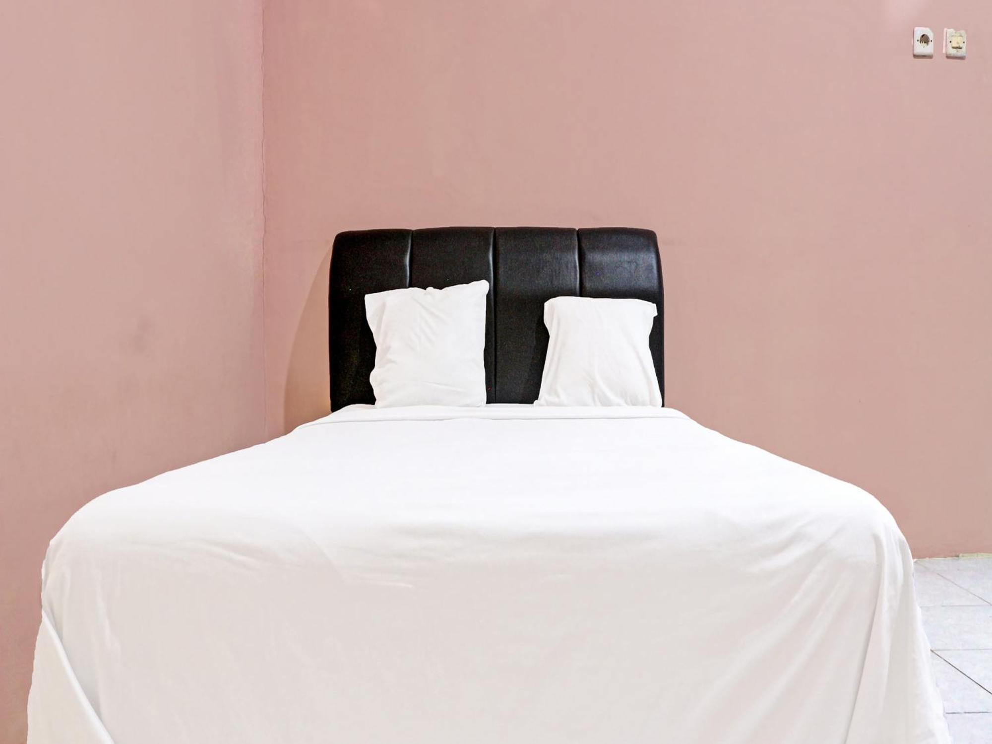 קופנג Oyo 91416 Puri 88 Homestay מראה חיצוני תמונה